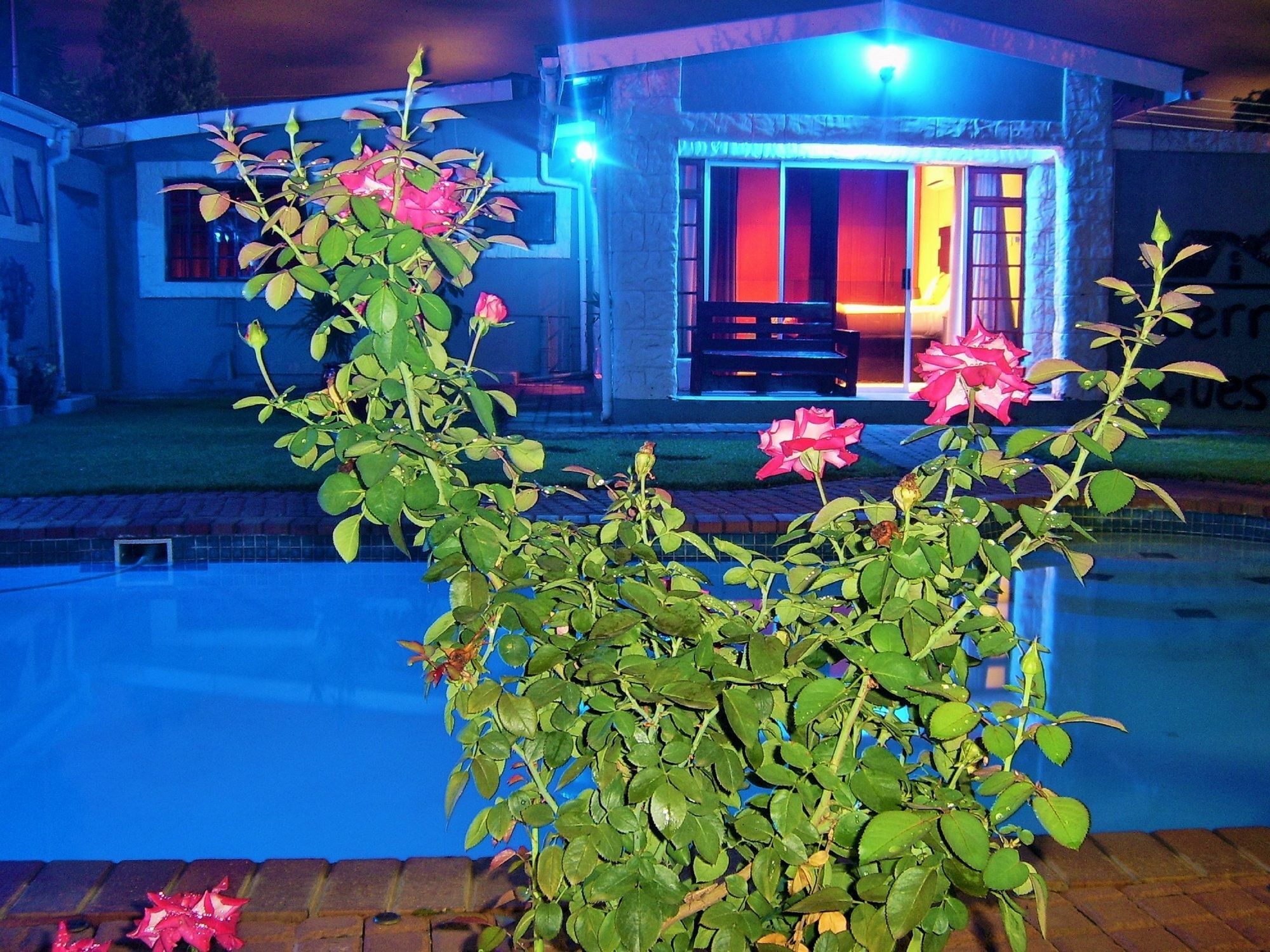 Berry Bliss Guest House Gaborone Exterior photo